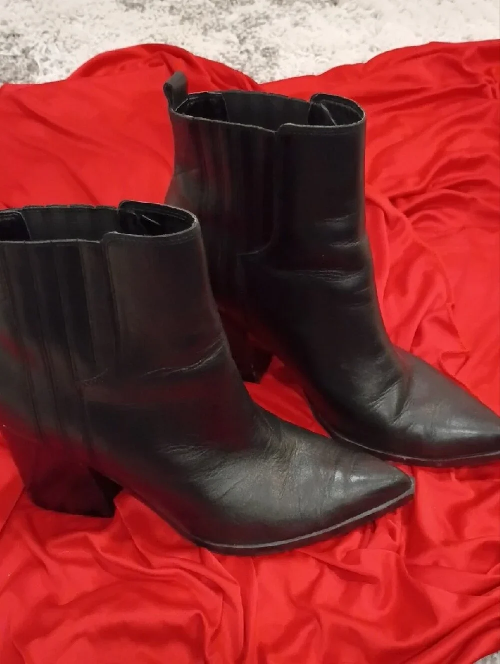 Marc Fisher Black Leather Pointed Toe Ankle Booties with Block Heel